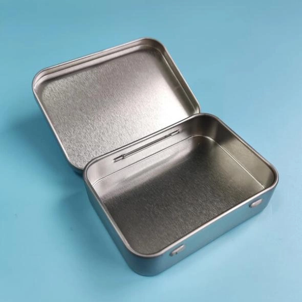 custom-square-cannabis-tins