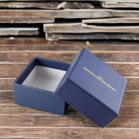 custom-pocket-square-boxes-packaging