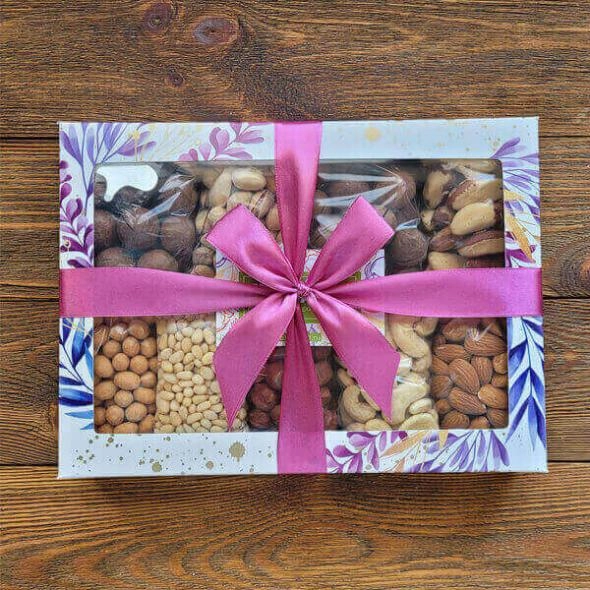 custom-nuts-wholesale