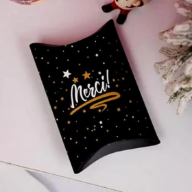 custom-pillow-christmas-boxes-printed