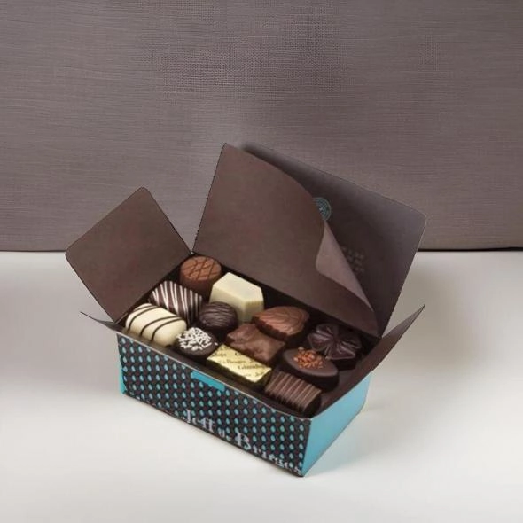 custom-chocolate-truffle-boxes-with-logo