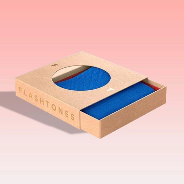 custom-hoodie-boxes-with-cuts