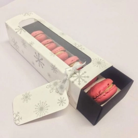 custom-tray-and-sleeve-boxesdisplay