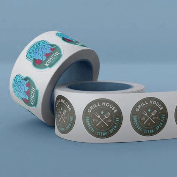 custom-printed-stickers-roll