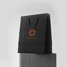 black-paper-bags