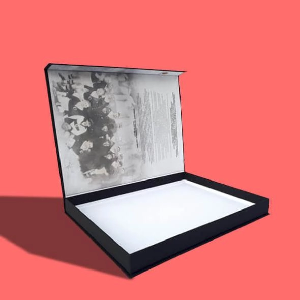 custom-printed-portfolio-boxes