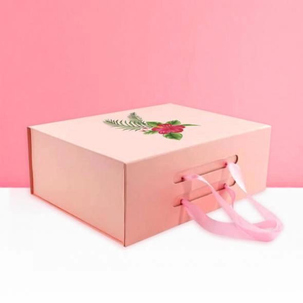 suitcase-boxes-cardboard