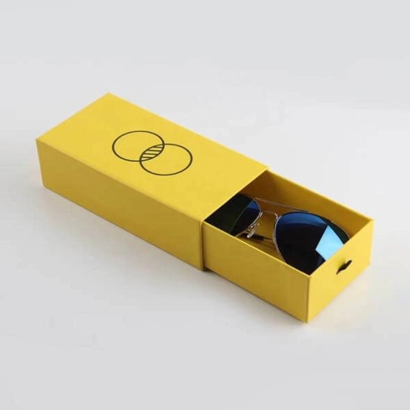 custom-sunglasses-boxes-with-logo