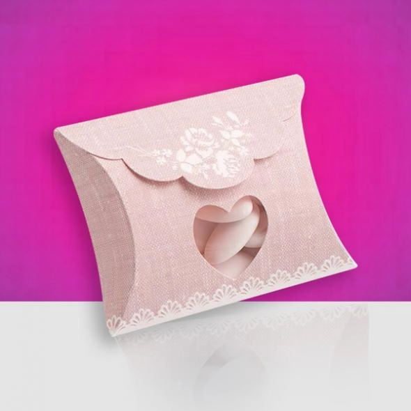 custom-pillow-boxes