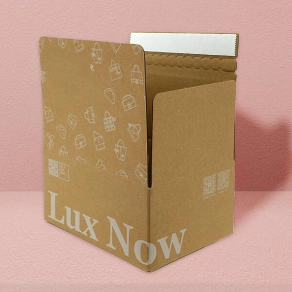 personalized-mailer-with-zipper-boxes