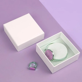 custom-bracelet-packaging