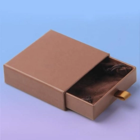 custom-bracelet-boxes-wholesale