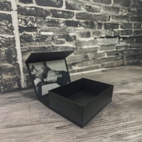 magnetic-closure-boxes